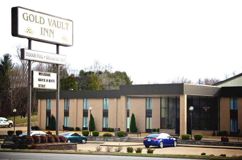 Gold Vault Inn Radcliff Exterior foto